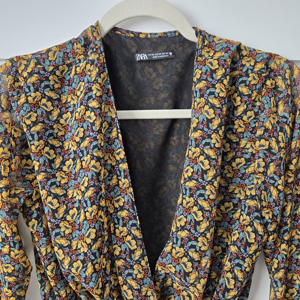 Zara Floral Wrap Dress Size XS